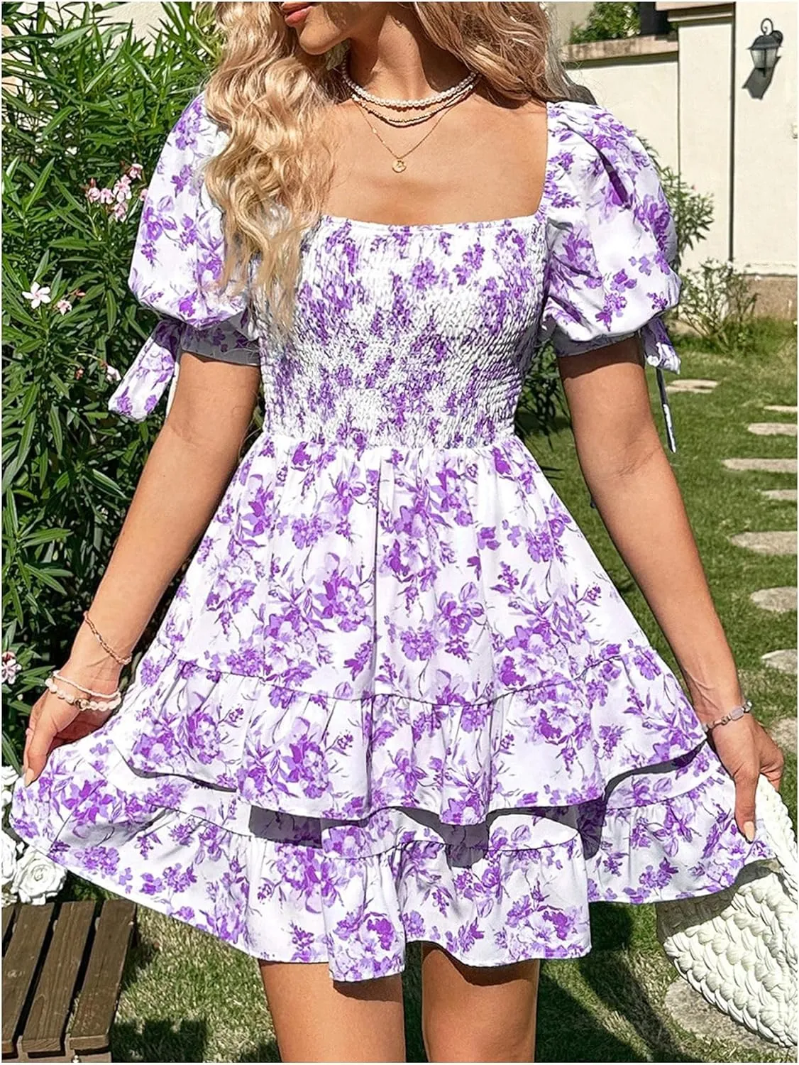 Floerns Women's Floral Print Puff Sleeve Square Neck Tiered Layer Shirred Dresses